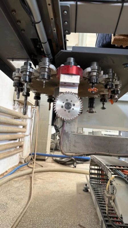 CNC-Bearbeitungszentrum / BIESSE / Rover A1432