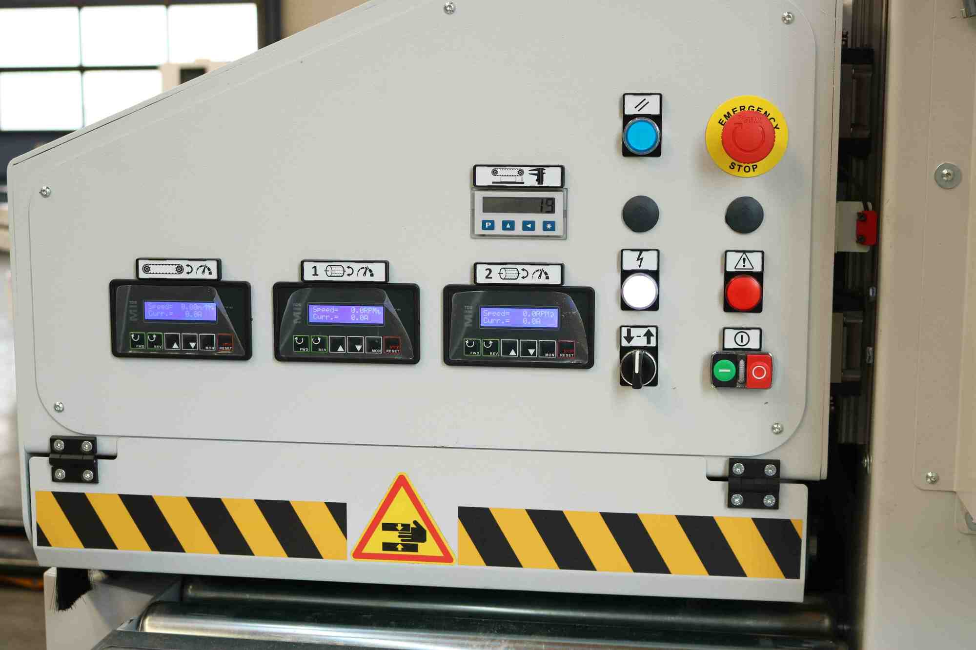 Bürstenmaschine / ECOLINE / Rustikmat 2-600 Bürstenmaschine / ECOLINE / Rustikmat 2-600