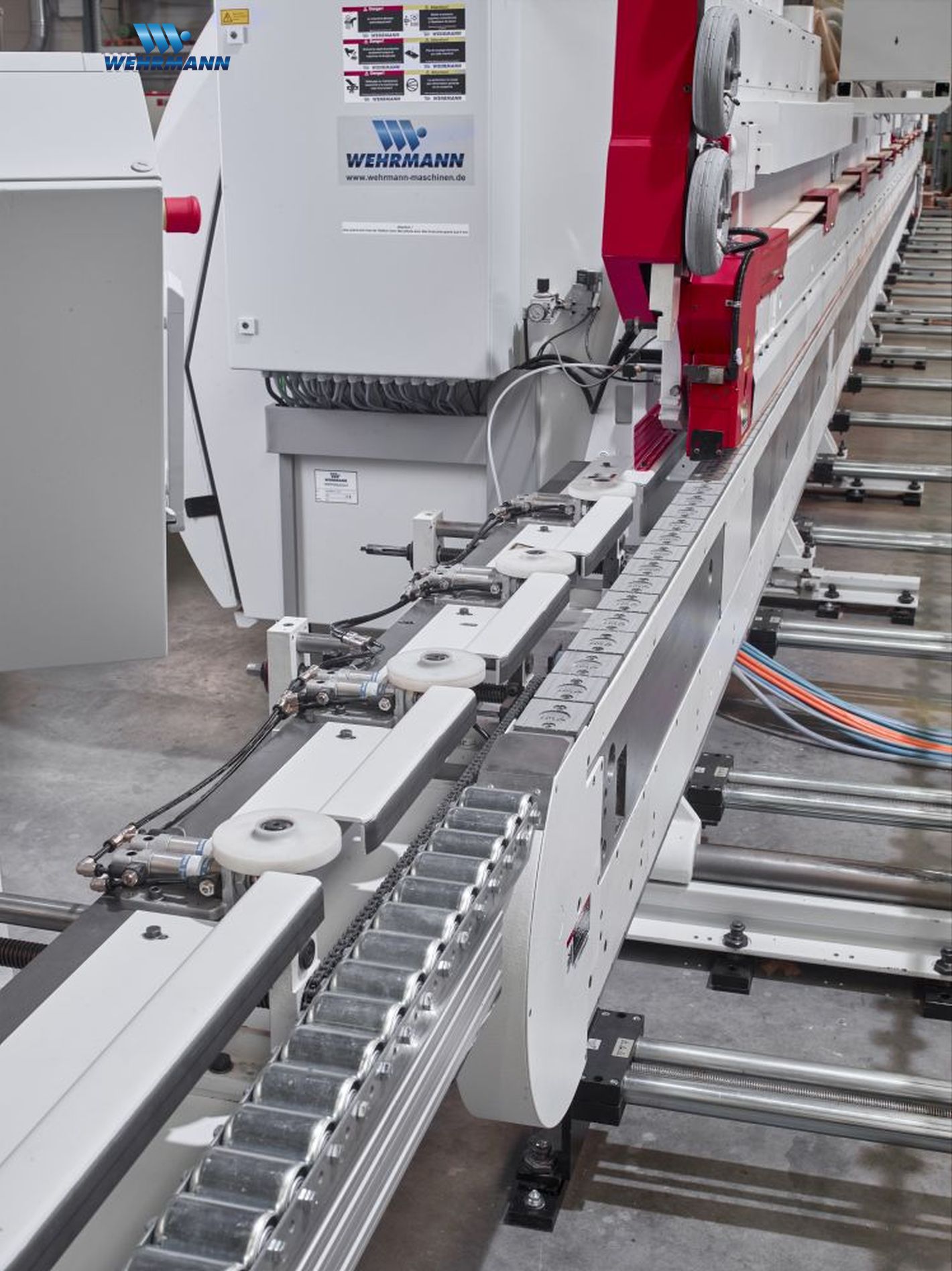 Eins. Direktpostformingmachine für gebogene Caravanfronten / WEHRMANN / Combima /K/I/R80/1260/V