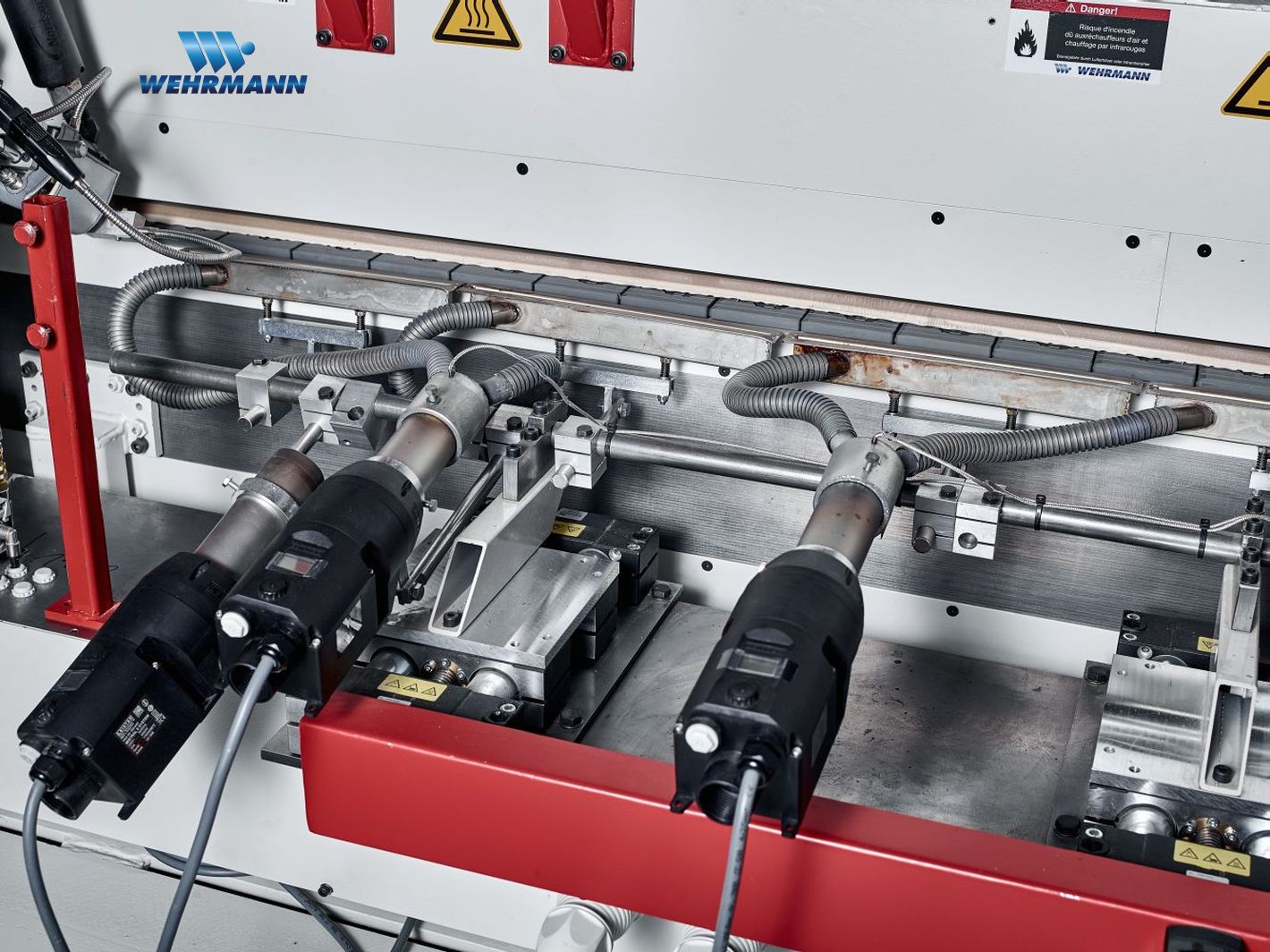 Eins. Direktpostformingmachine für gebogene Caravanfronten / WEHRMANN / Combima /K/I/R80/1260/V