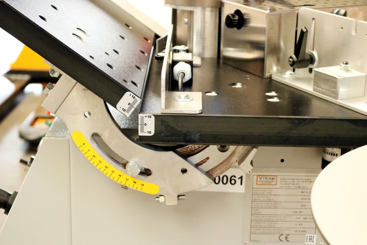 Kontur-Kantenanleimmaschine / VITAP / BC 91 EVO