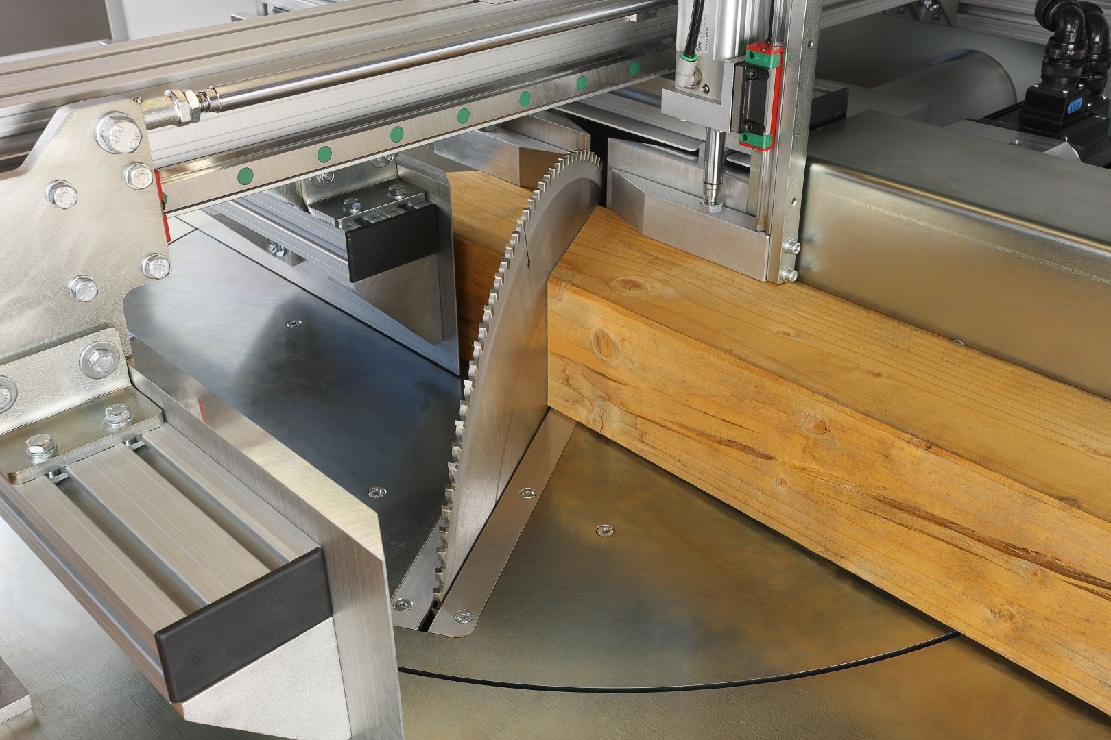 Optimierungskappsäge für Gehrungsschnitte SALVADOR Superangle 600 / SALVADOR / Superangle 600 Optimierungskappsäge für Gehrungsschnitte SALVADOR Superangle 600 / SALVADOR / Superangle 600