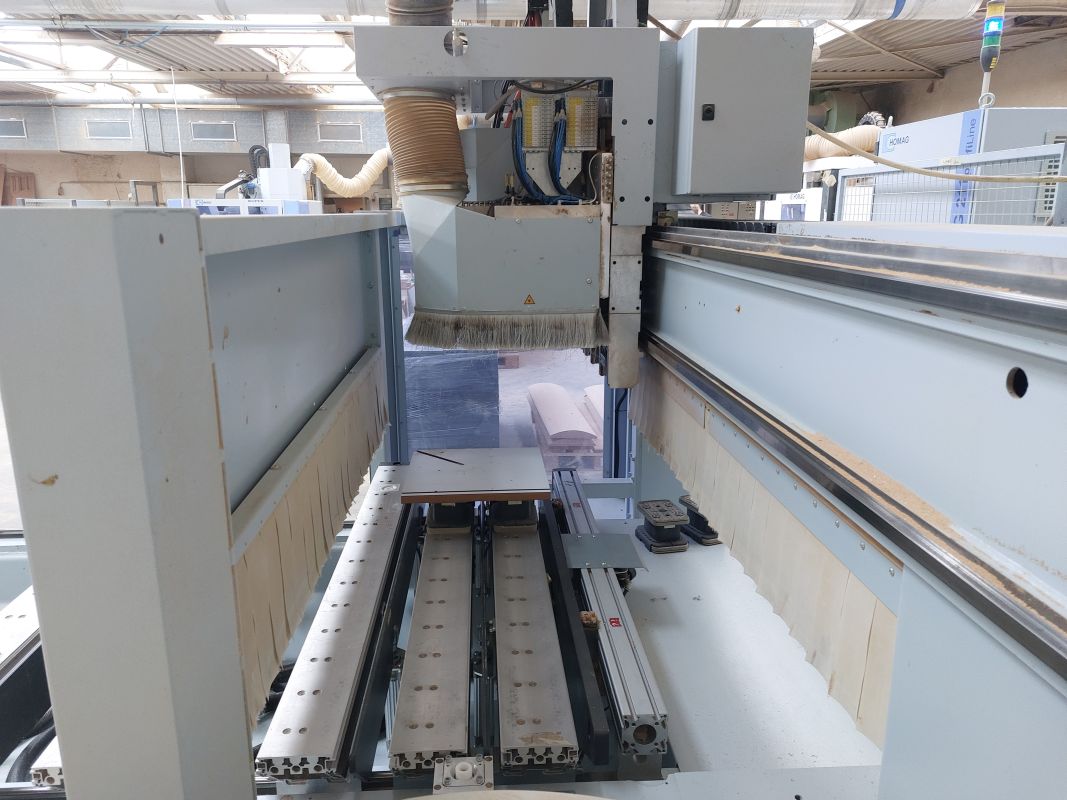 CNC Bearbeitungszentrum  / HOMAG / PROFI BMG211 / 45 / 15 / K