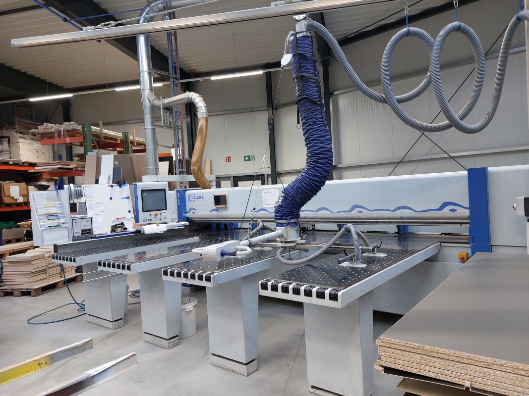 Plattenaufteilsäge / HOLZMA / HPP 380/43/43/L