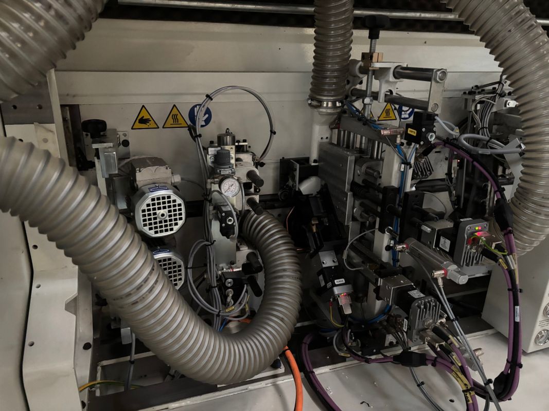 Industrielle autom. Kantenanleimmaschine  / SCM / Stefani MD RM