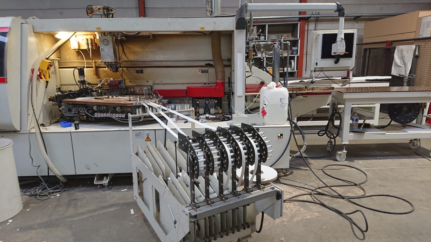 gebr. eins. Kantenanleimmaschine IMA Novimat / IMA / : Novimat Concept/ I / G80 / 440 / R3 +