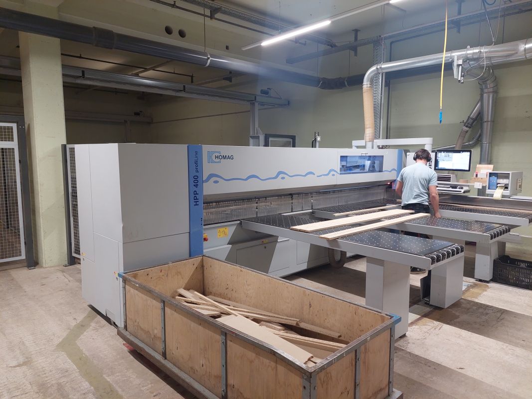 Plattenaufteilsäge mit Flächenlager / HOLZMA / Profi HPP/400/38/38