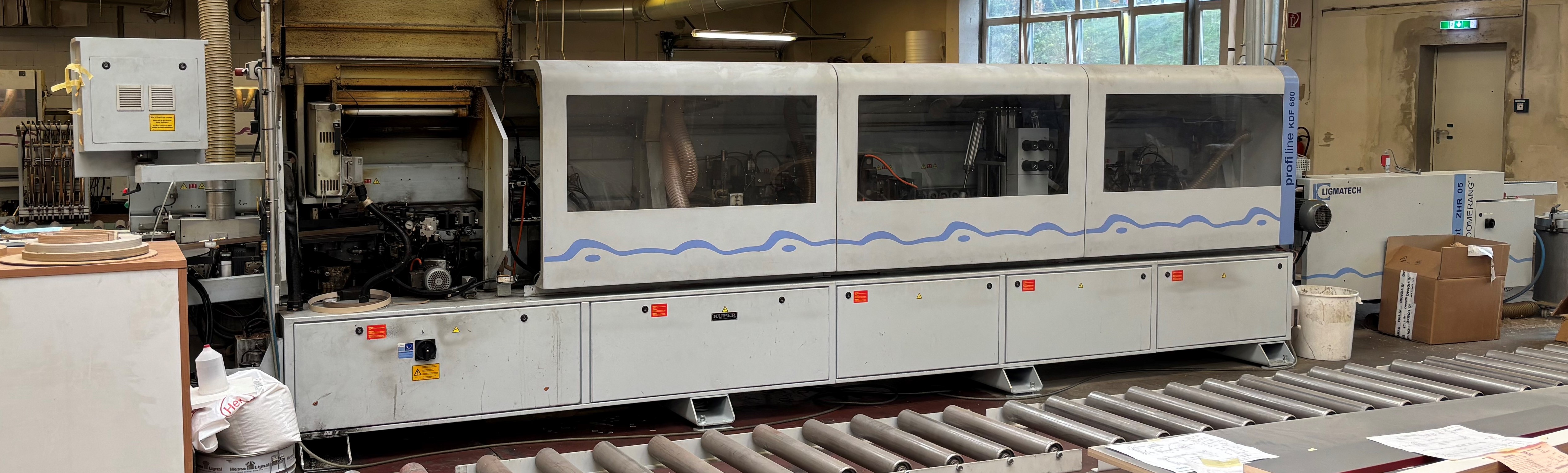 einseitige Kantenanleimmaschine mit Werkstück-Rückführung / BRANDT / KDF 680