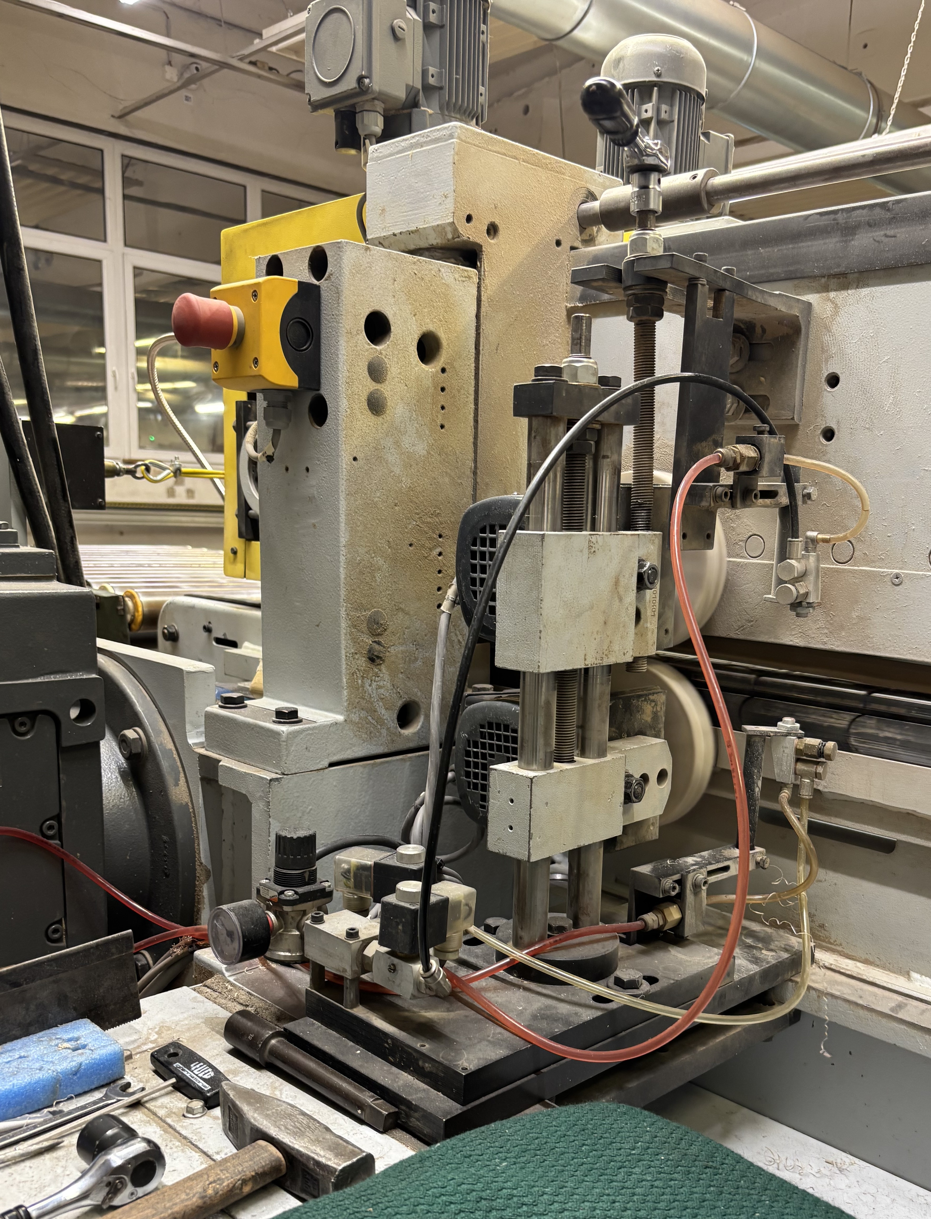 Doppelseitige Kantenanleimmaschine / HOMAG / OPTIMAT KF 26/8/A3/25
