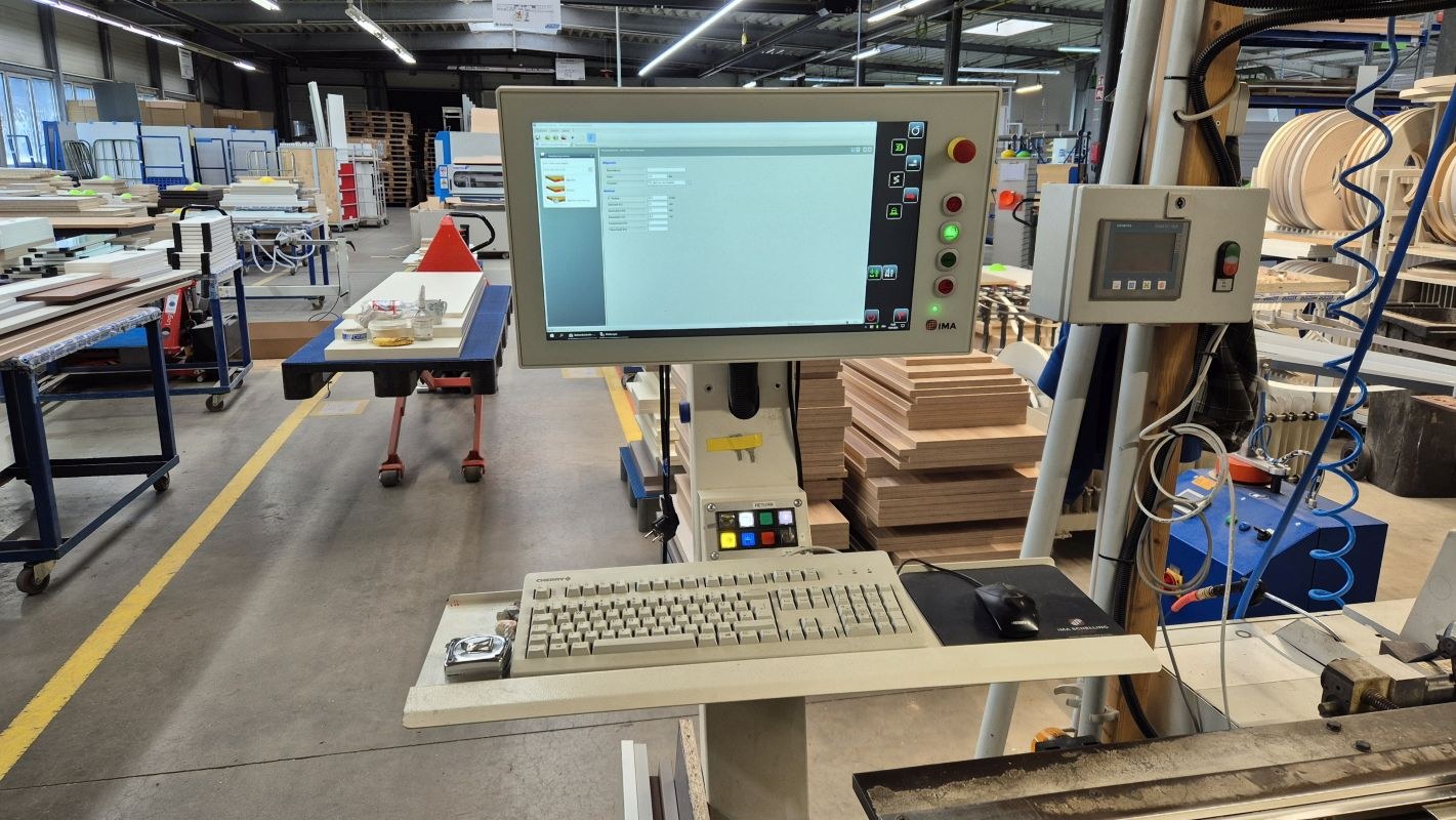 Einseitige Kantenanleimmaschine / IMA / Novimat Concept/I/G80/440/R3