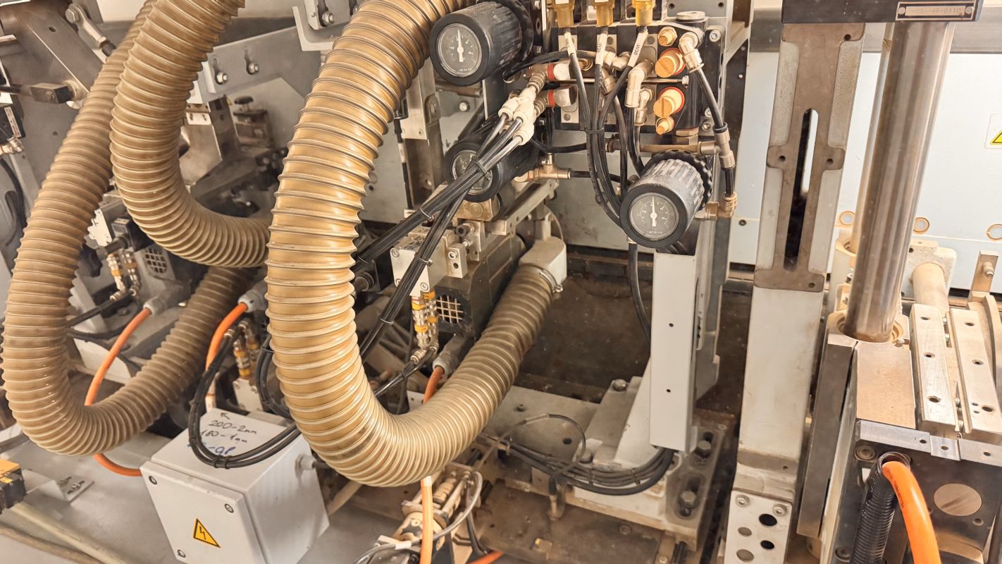 eins. Kantenanleimmaschine mit Rückführung / BRANDT / KDF 991