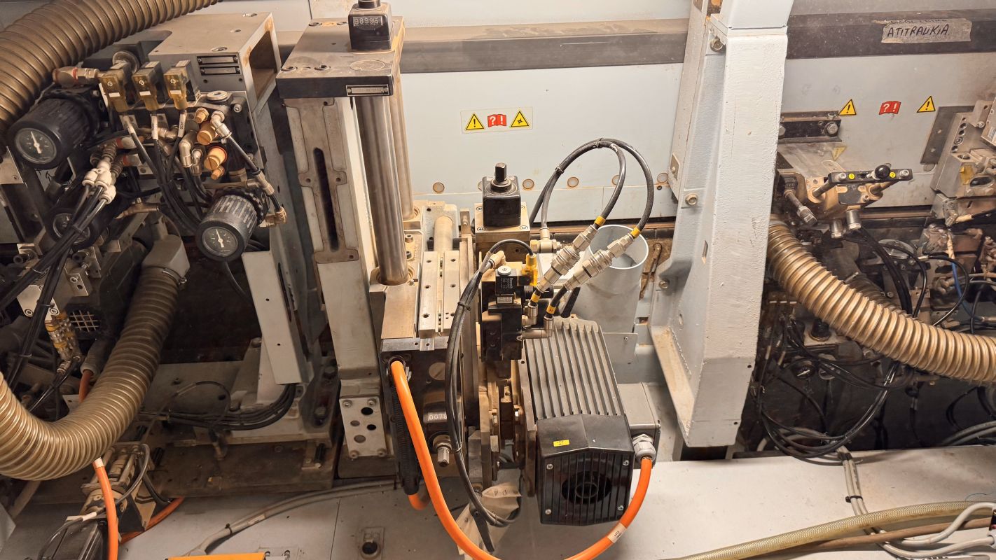 eins. Kantenanleimmaschine mit Rückführung / BRANDT / KDF 991