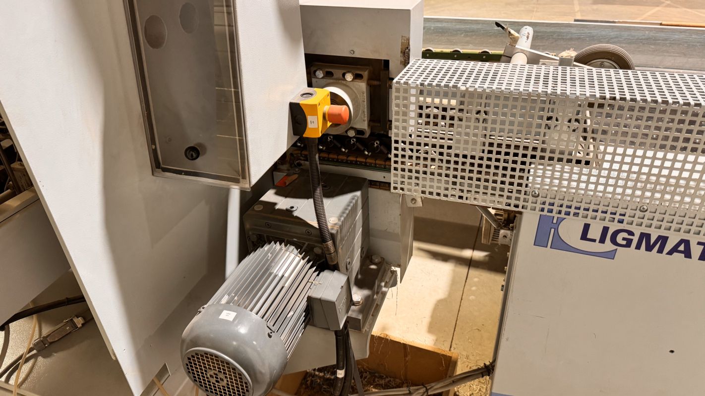 eins. Kantenanleimmaschine mit Rückführung / BRANDT / KDF 991