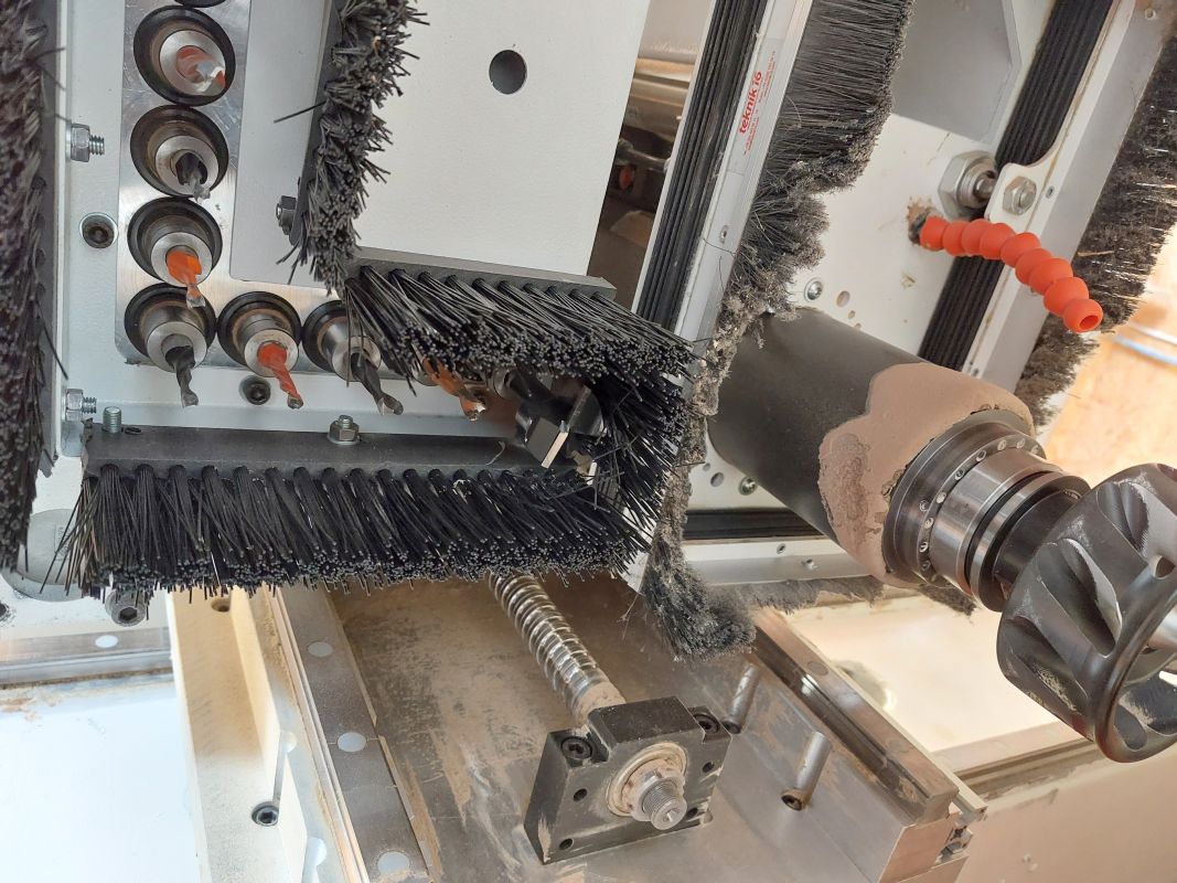 3-Achs Nestingmaschine / Omaksan / Mastercraft 2137