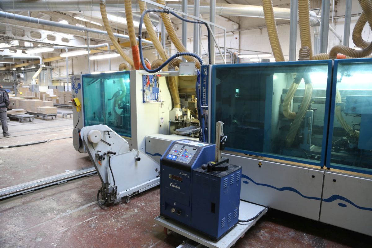 doppelseitige Kantenanleimmaschine / HOMAG / KFL526/C