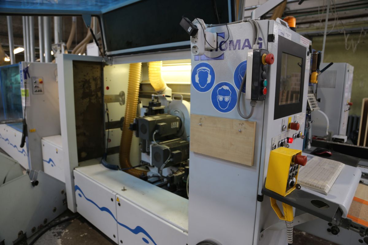 doppelseitige Kantenanleimmaschine / HOMAG / KFL526/C
