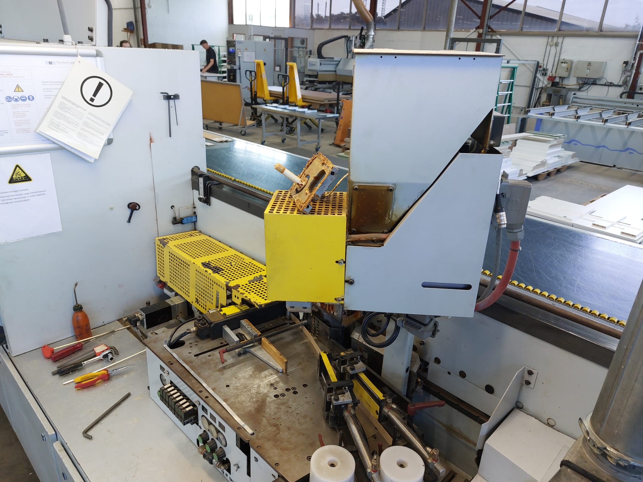 einseitige Kantenanleimmaschine mit Werkstück-Rückführung / HOMAG / Optimat KL 78/A20/S2/Z