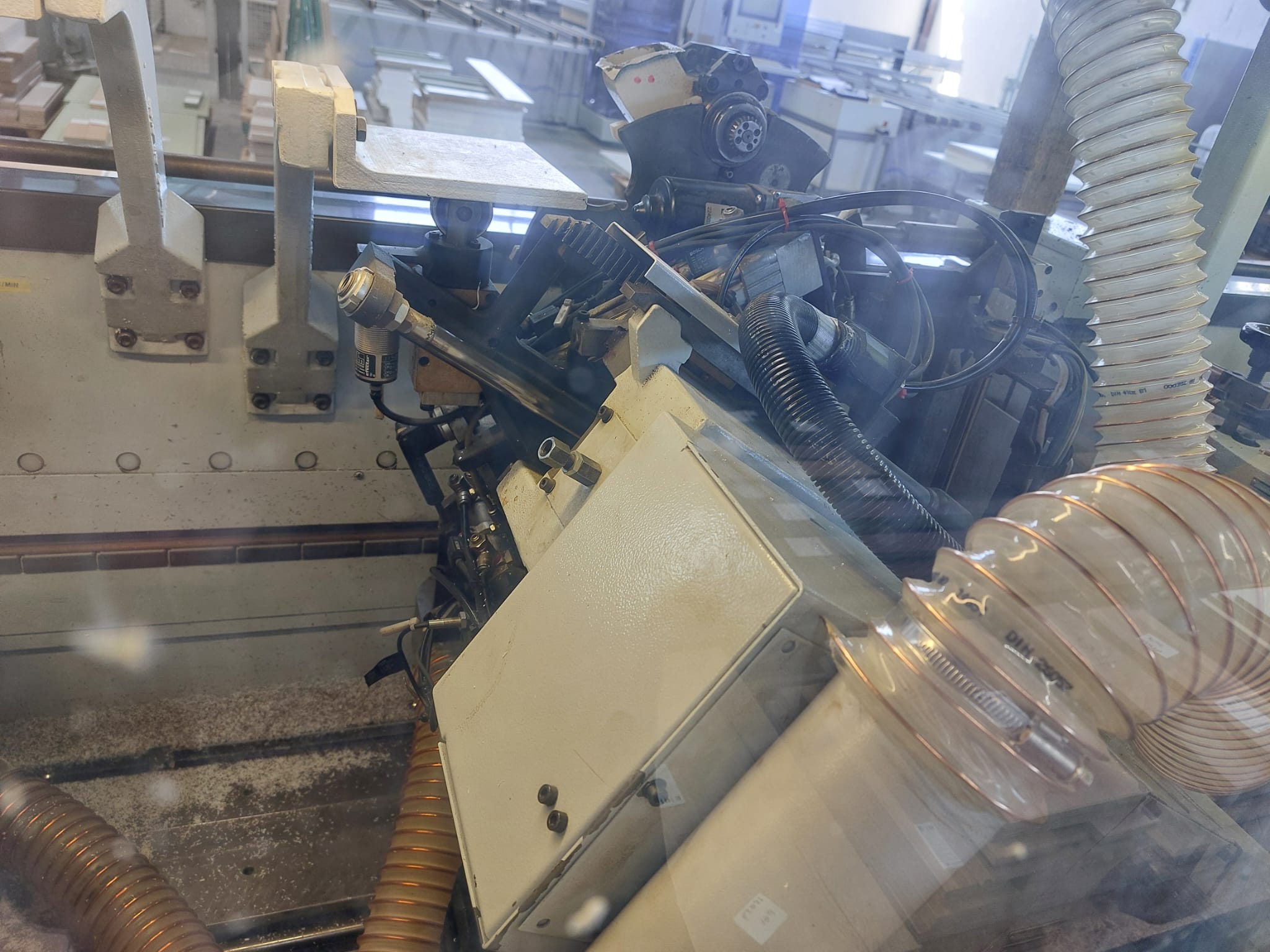 einseitige Kantenanleimmaschine mit Werkstück-Rückführung / HOMAG / Optimat KL 78/A20/S2/Z