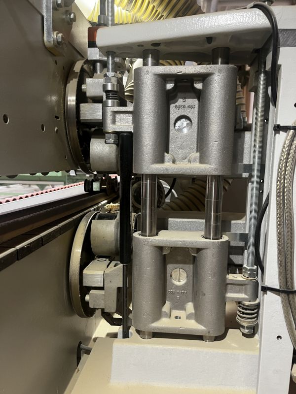 einseitige Kantenanleimmaschine / HOLZHER / ARCUS 1334 FV2