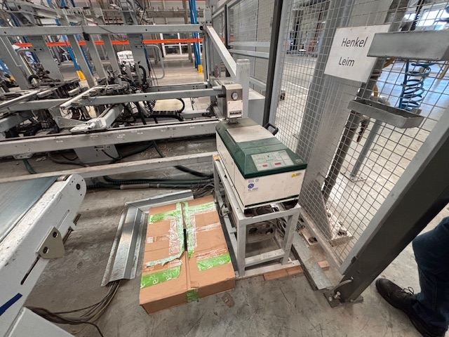 Verpackungslinie Boden / LIGMATECH / 