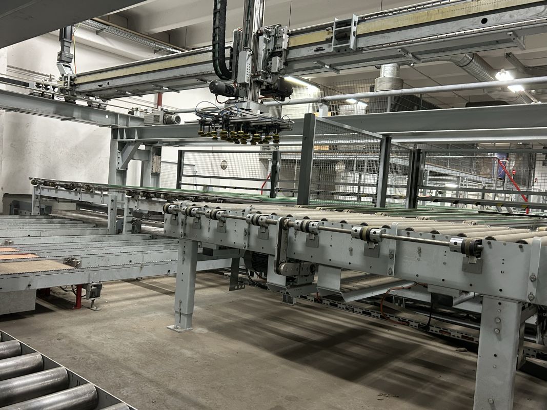 Palettieranlage / Ligmatech + WTT / 