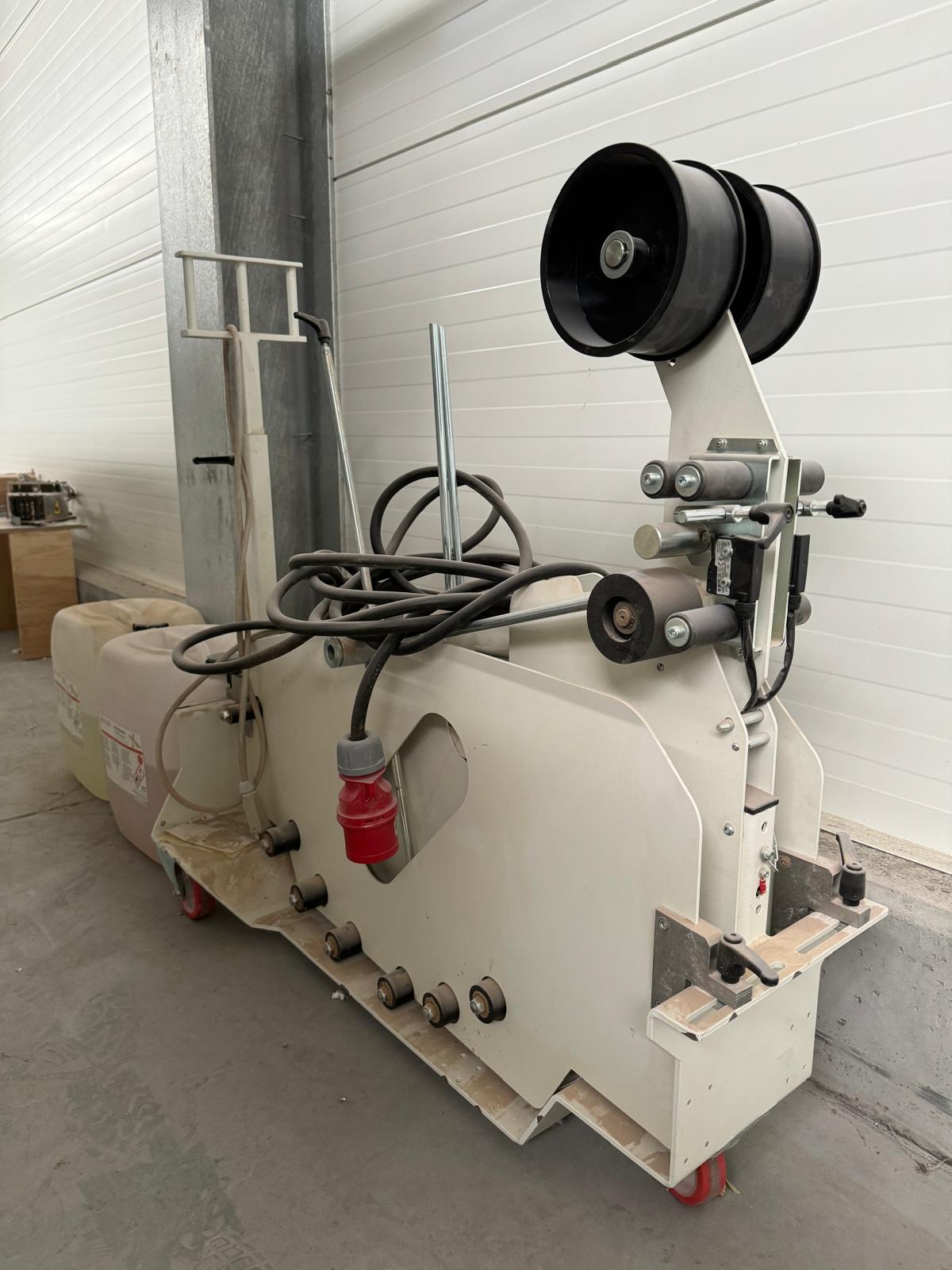 Industrielle automatsiche Kantenanleimmaschine mit Rückführung / SCM / Stefani md