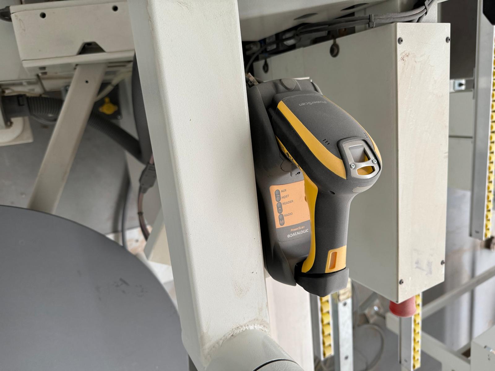 Industrielle automatsiche Kantenanleimmaschine mit Rückführung / SCM / Stefani md