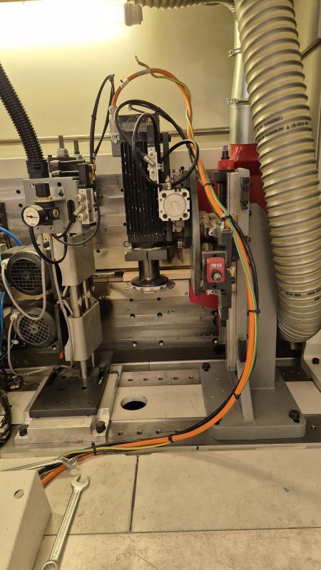 Doppelseitige Kantenanleimmaschine / IMA / Combima/II/390/B/L12