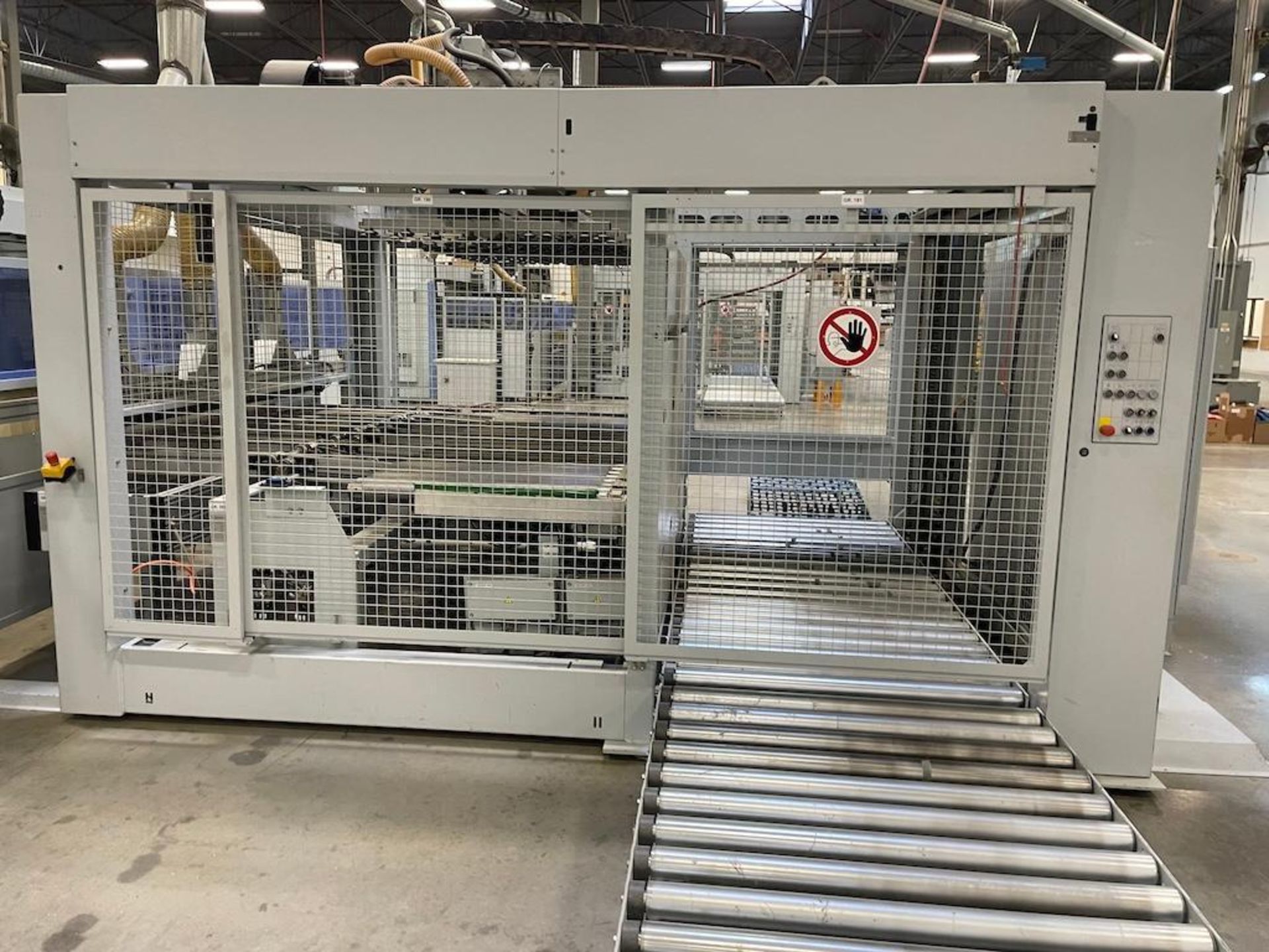 CNC Bearbeitungszentrum mit Abstapelung / WEEKE / BHT