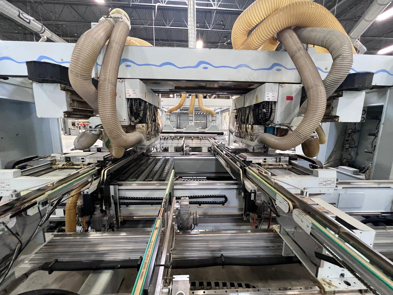 CNC Bearbeitungszentrum mit Abstapelung / WEEKE / BHT 500