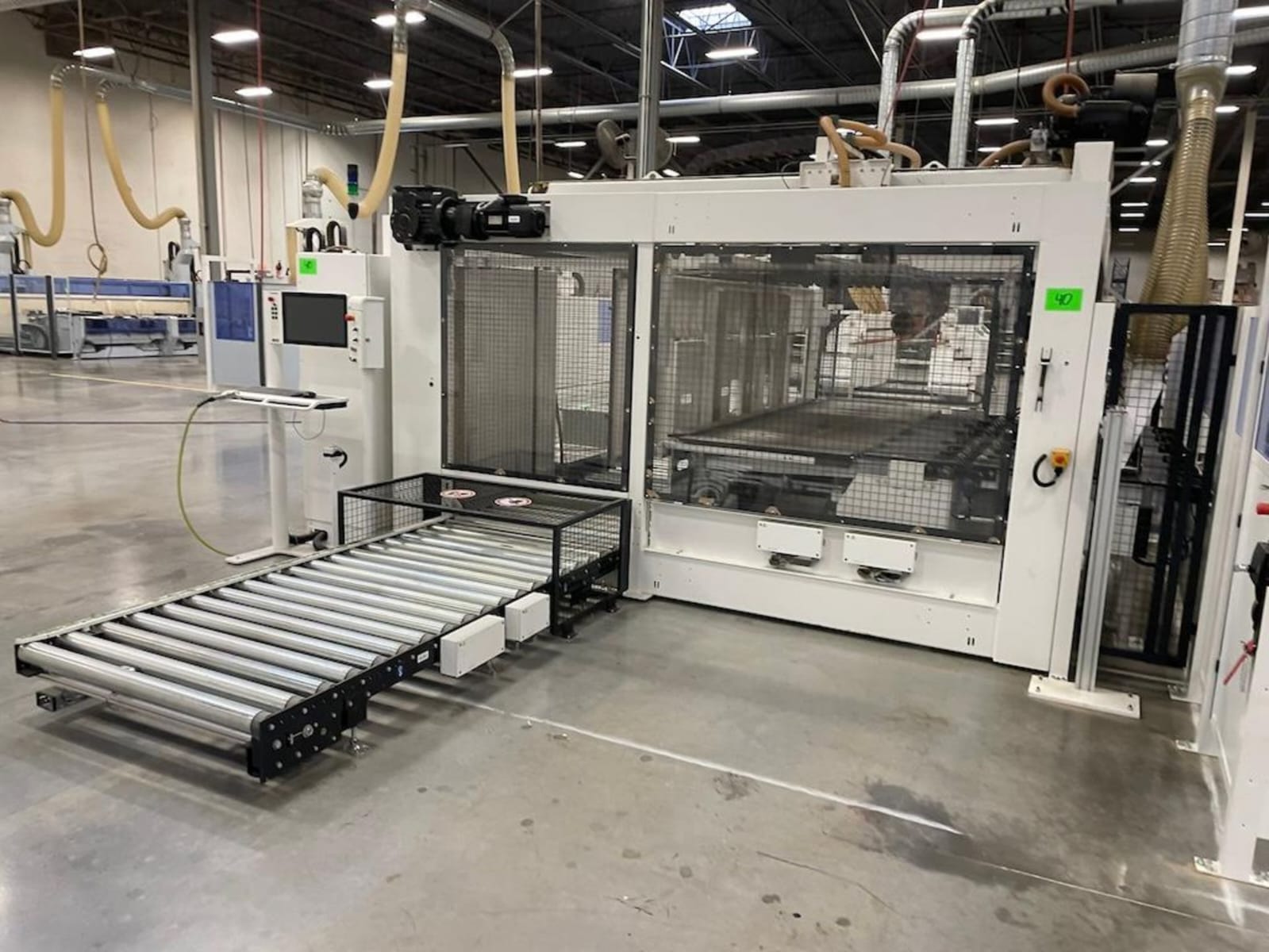CNC Bearbeitungszentrum mit Abstapelung / WEEKE / BHT 500