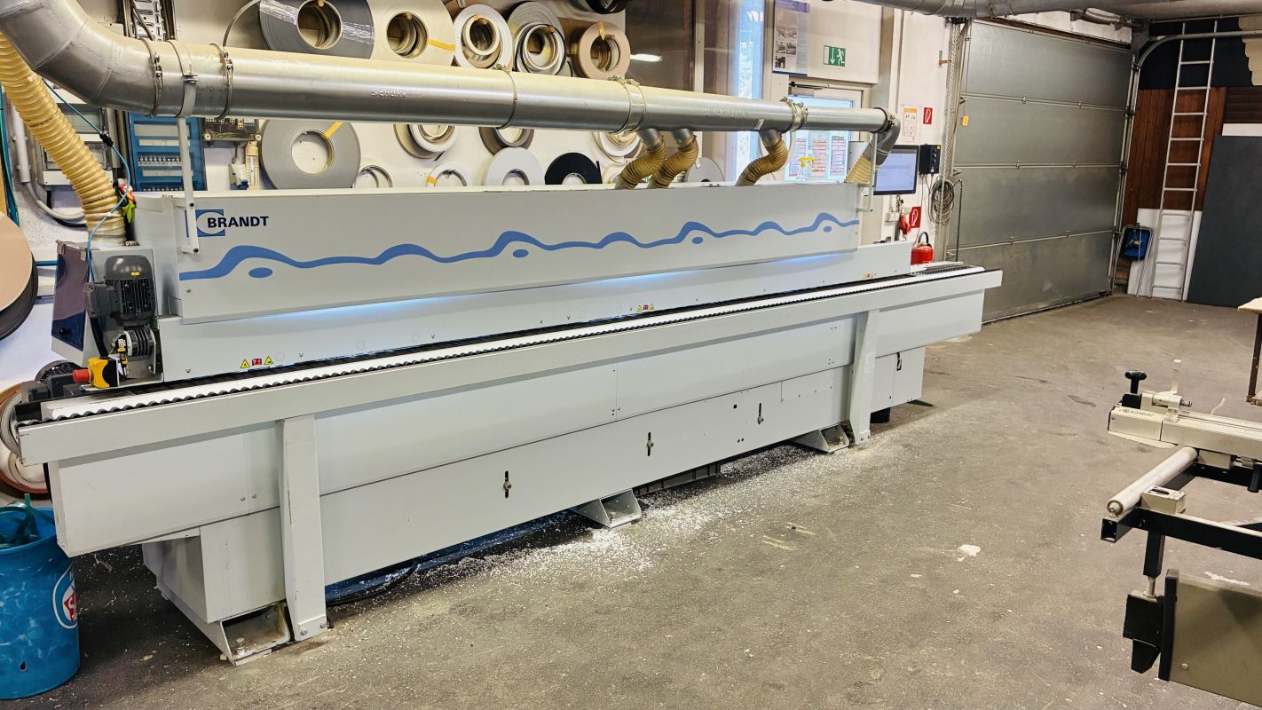 Kantenanleimmaschine  / BRANDT / KDF 440 C