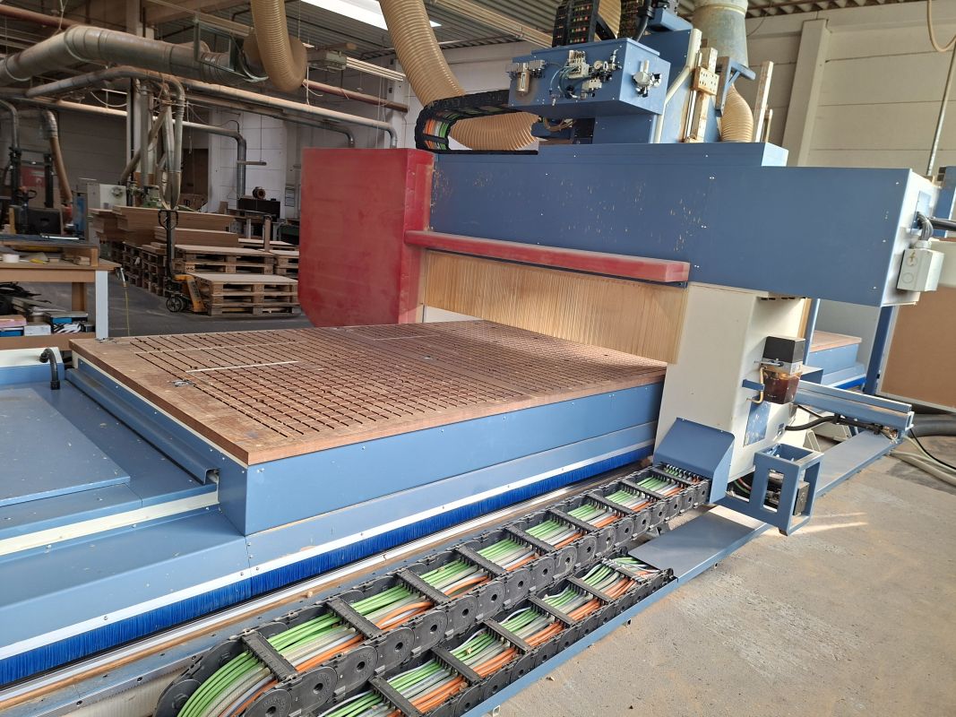 CNC-Bearbeitungszentrum / MKM International / uni_Portal 50/15 RO