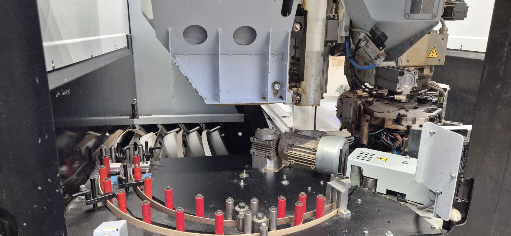 CNC - Bearbeitungszentrum mit Verleimteil / HOMAG / BMG 512/40/12/V/A