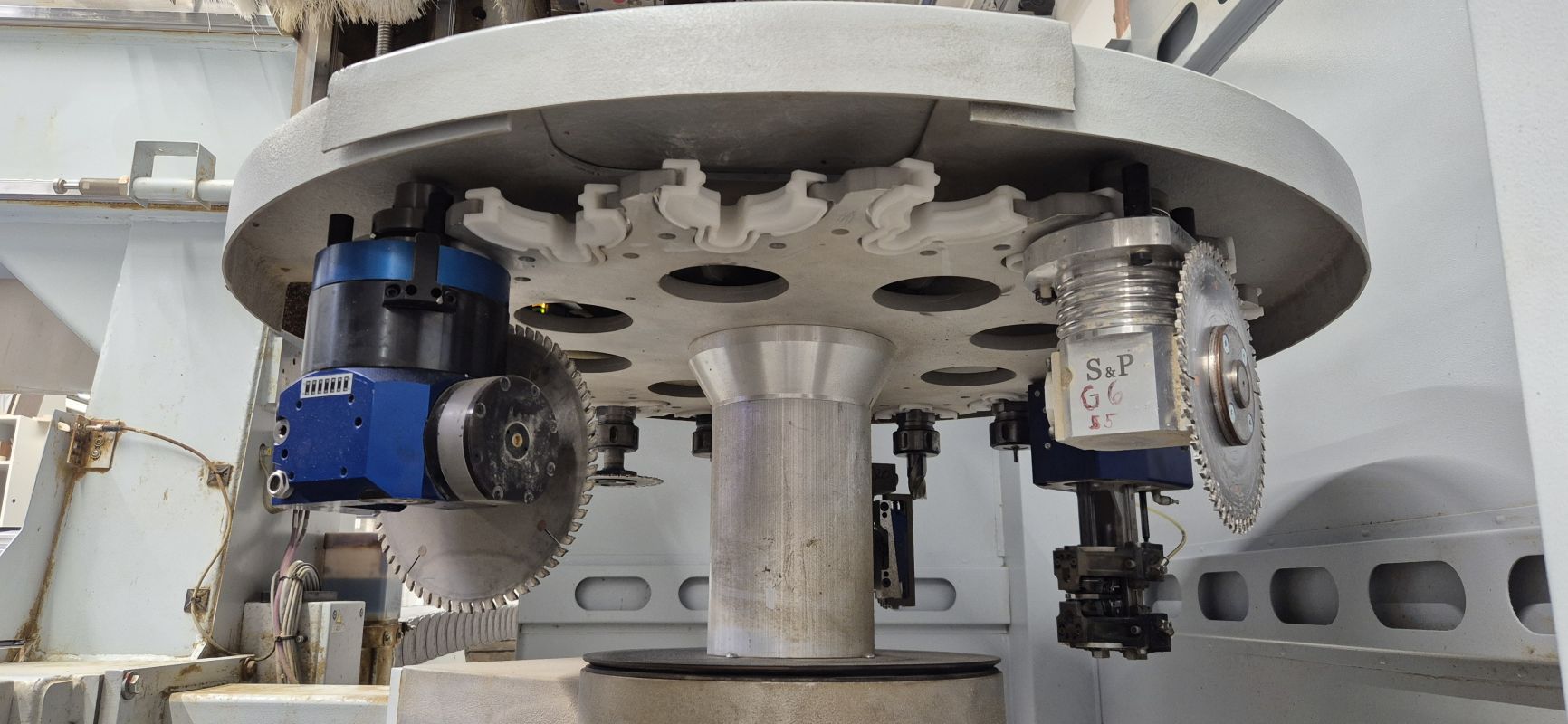 CNC - Bearbeitungszentrum mit Verleimteil / HOMAG / BMG 512/40/12/V/A