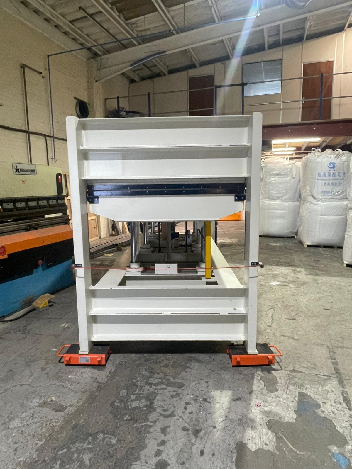 Heizplattenpresse / ORMA / NPC/DIGIT 6/95 30/13 AS-BO