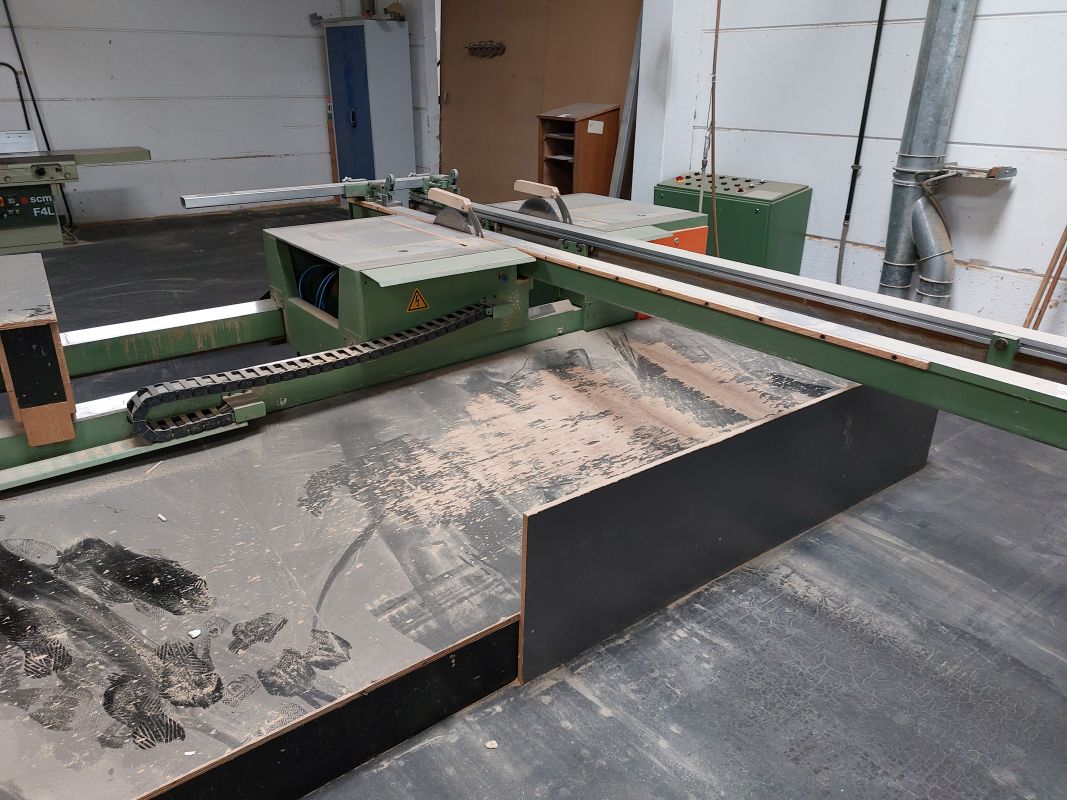 Zwillingssäge / Hüllhorst / DH5 4SR