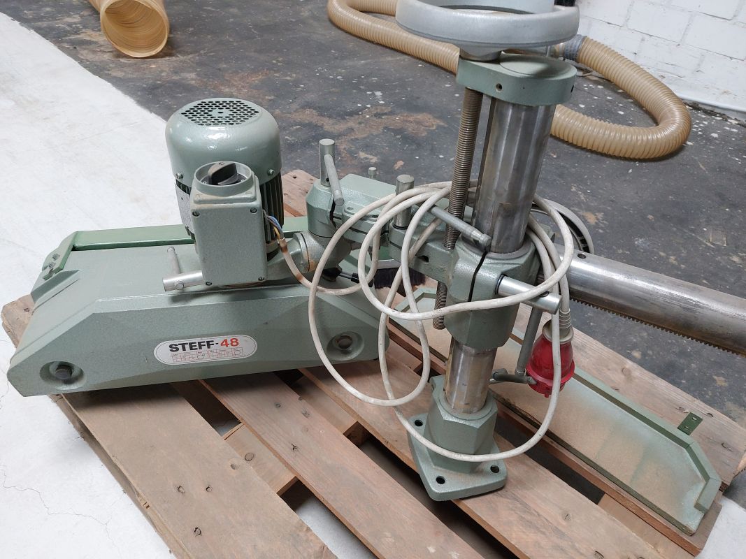 4 Rollen Vorschubapperat / Steff / 4 Rollen Vorschubapperat / Steff /