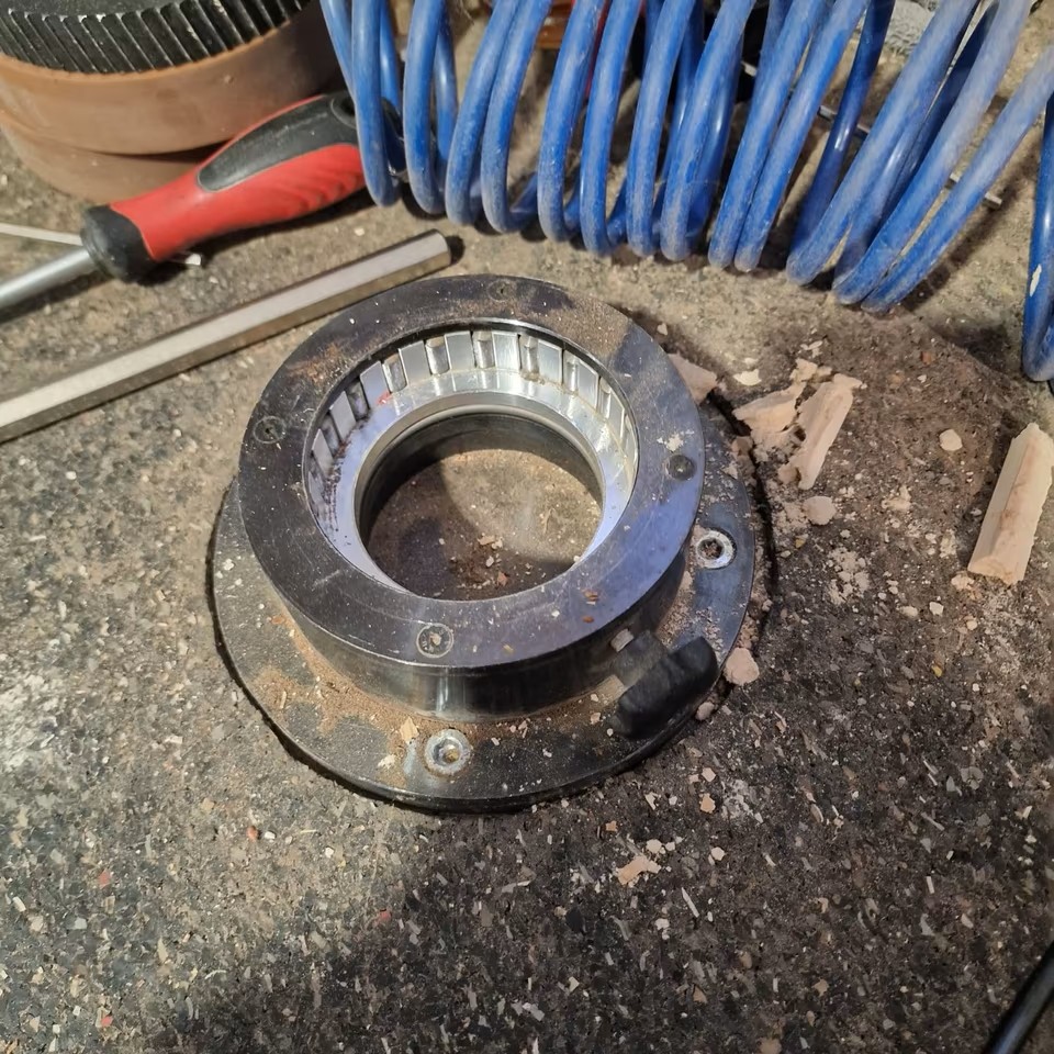 Profilfräsmaschine / SCM / Profilfräsmaschine