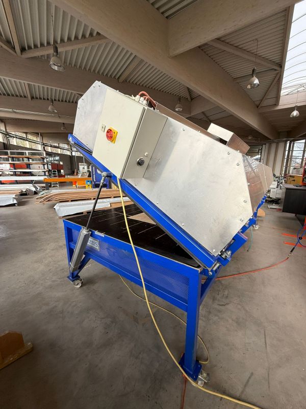 Vakuumpresse / COLUMBUS / Vacuformtisch XL