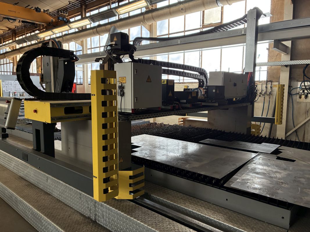 Brennschneidmaschine / ESAB / Suprarex HD 4000