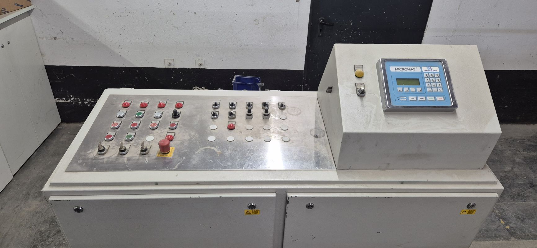 Kantenschleif-u. Pr&auml;gemaschine / Leonhard Kurz F&uuml;rth / KTF 70737L