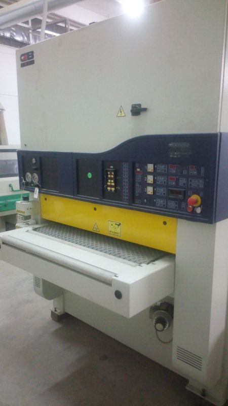 Schleifmaschine / CB Levigatrici / NV11.RRT