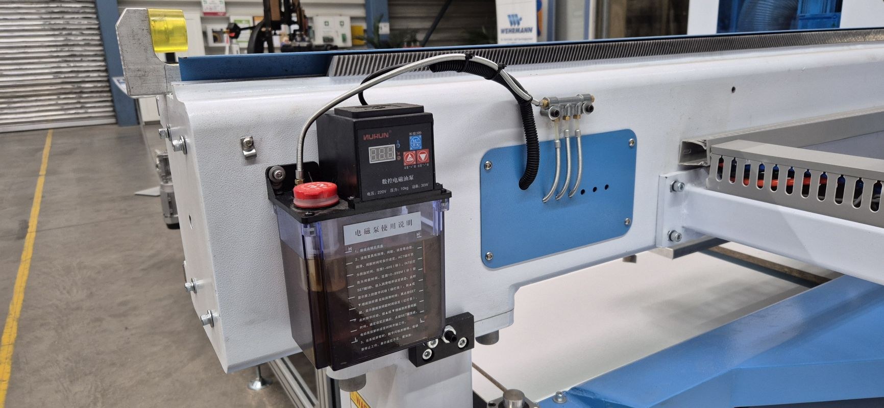 3-Achsen CNC Fr&auml;smaschine&nbsp; / QUICK CNC / UE-481PL