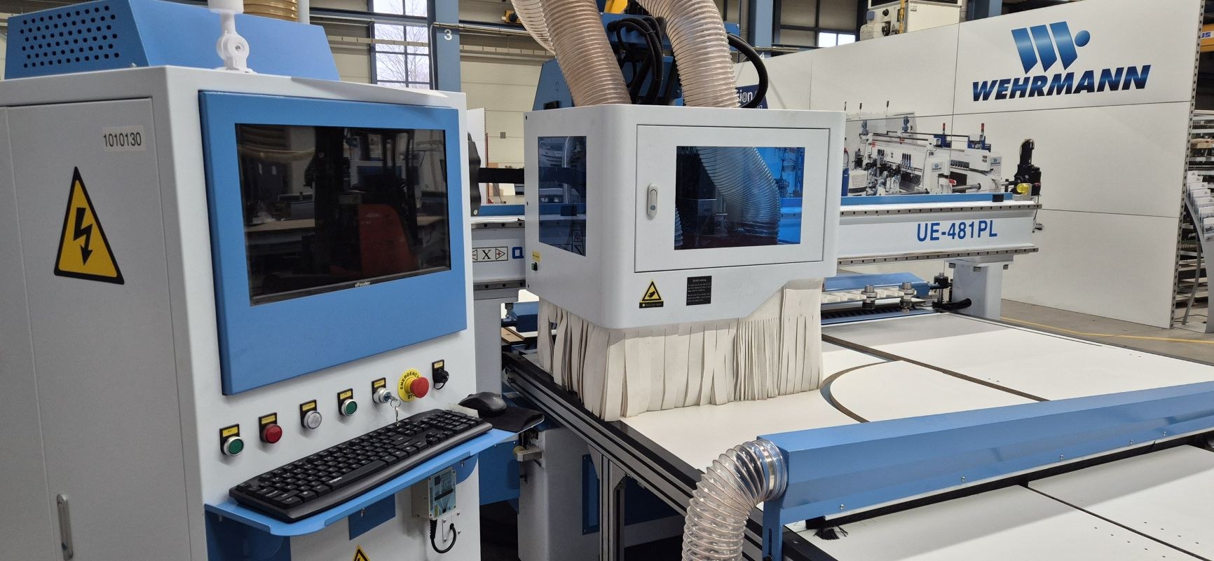 3-Achsen CNC Fr&auml;smaschine&nbsp; / QUICK CNC / UE-481PL