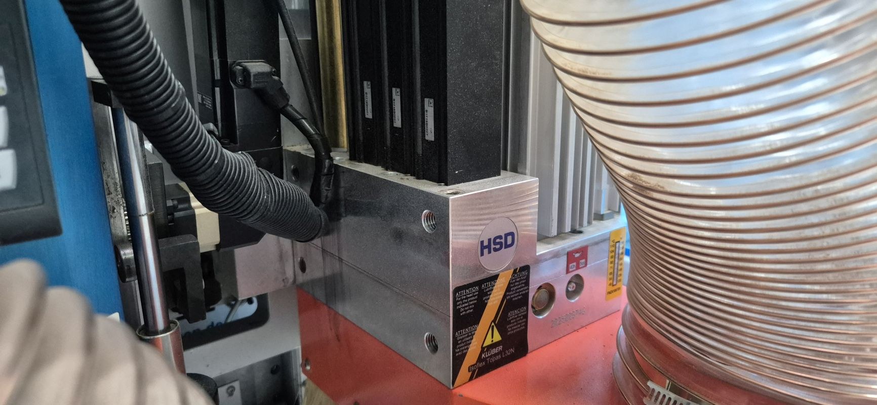 3-Achsen CNC Fr&auml;smaschine&nbsp; / QUICK CNC / UE-481PL