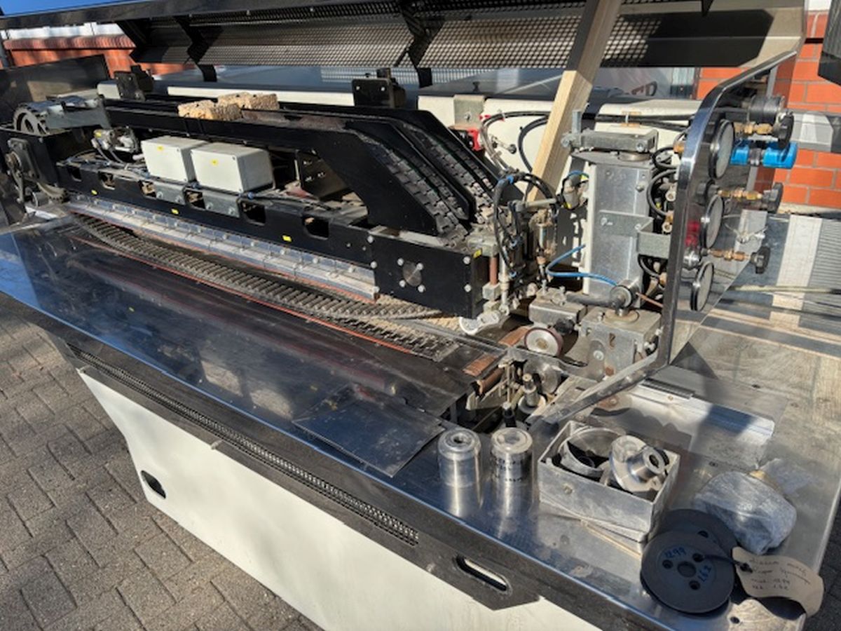 Furnierzusammensetzmaschine / KUPER / FL / Innovation