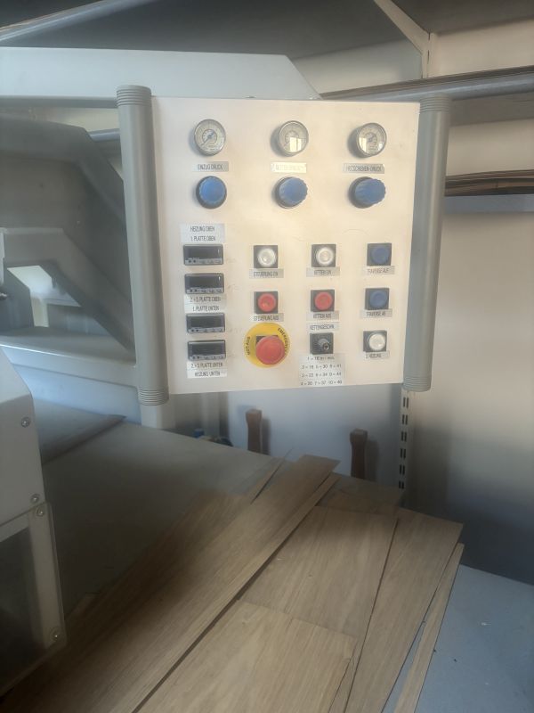 Furnierzusammensetzmaschine / Furniertechnik / LZM-LA 1000