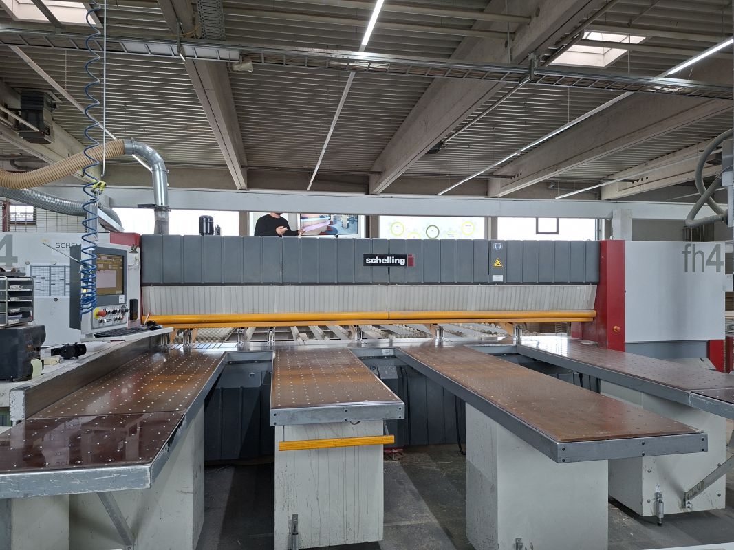 Plattenaufteils&auml;ge mit Fl&auml;chenlager / SCHELLING / FH 4
