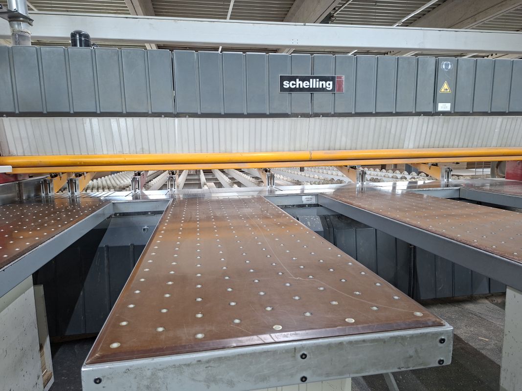 Plattenaufteils&auml;ge mit Fl&auml;chenlager / SCHELLING / FH 4